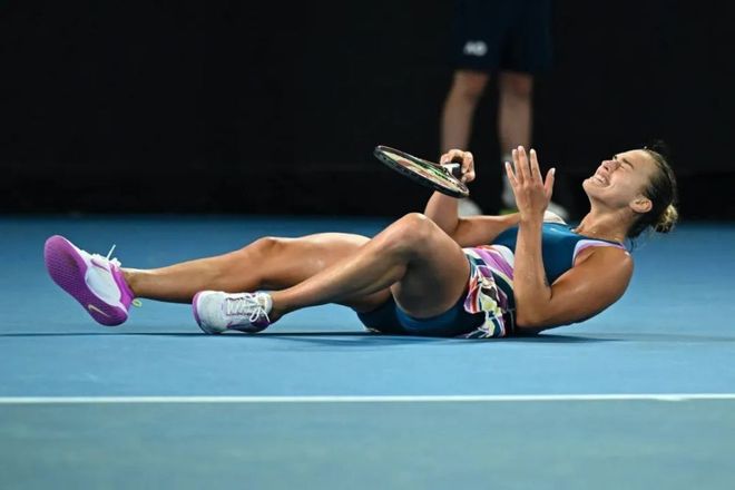 他的表现不 他的表现不