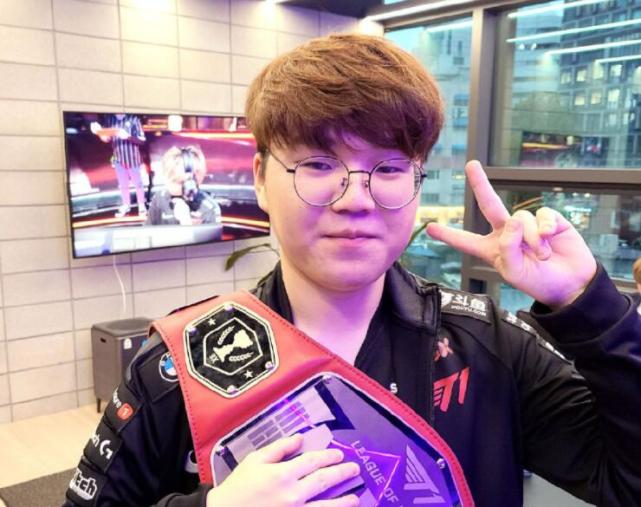 国内球员与 国内球员与