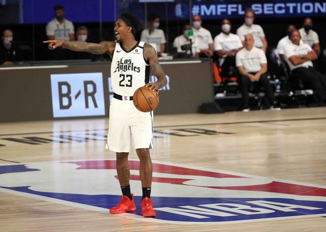 在现代社会 在现代社会