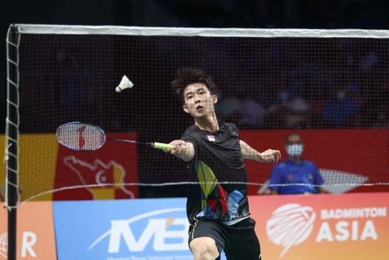 伤和膝盖韧 伤和膝盖韧