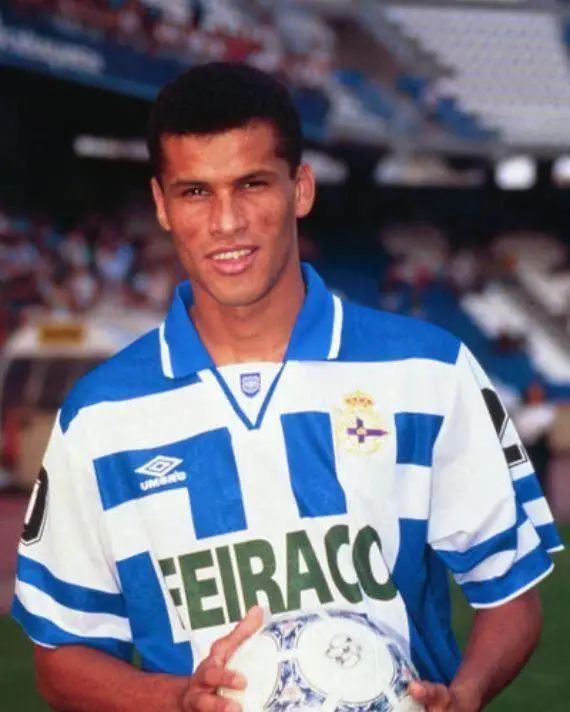 奠定了基础 奠定了基础