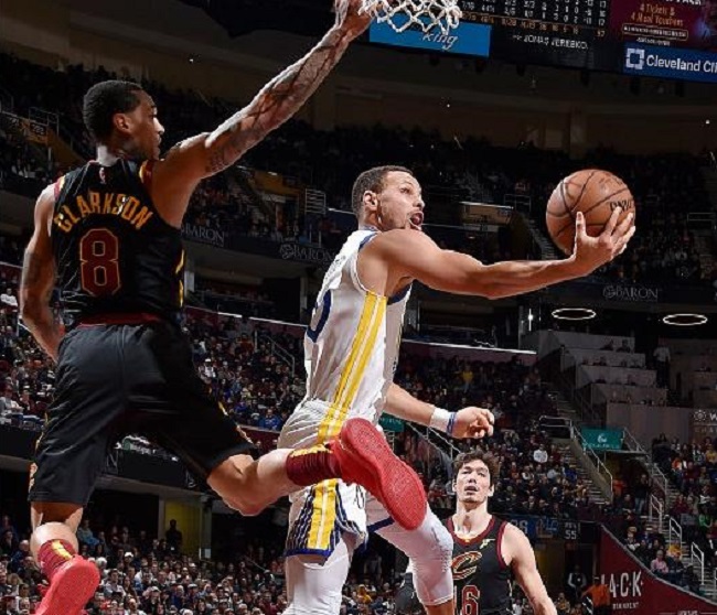 临场应变的 临场应变的